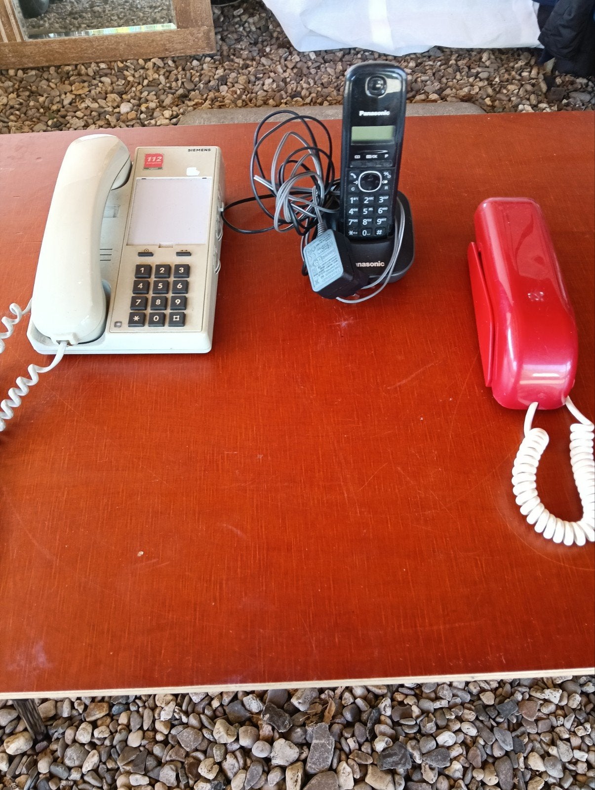 Diverse telefoons: Siemens, Panasonic en rood retro, Telecommunicatie, Vaste telefoons | Handsets en Draadloos, Ophalen of Verzenden