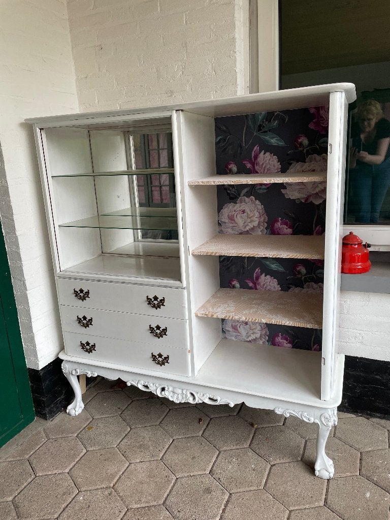 Brocante kast, Ophalen, Gebruikt