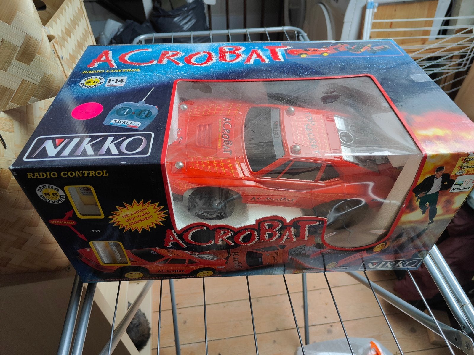 Nikko Acrobatic RC Auto 1:14 - Nieuw in doos, Hobby en Vrije tijd, Modelbouw | Radiografisch | Auto's, Elektro, Schaal 1:14, Nieuw