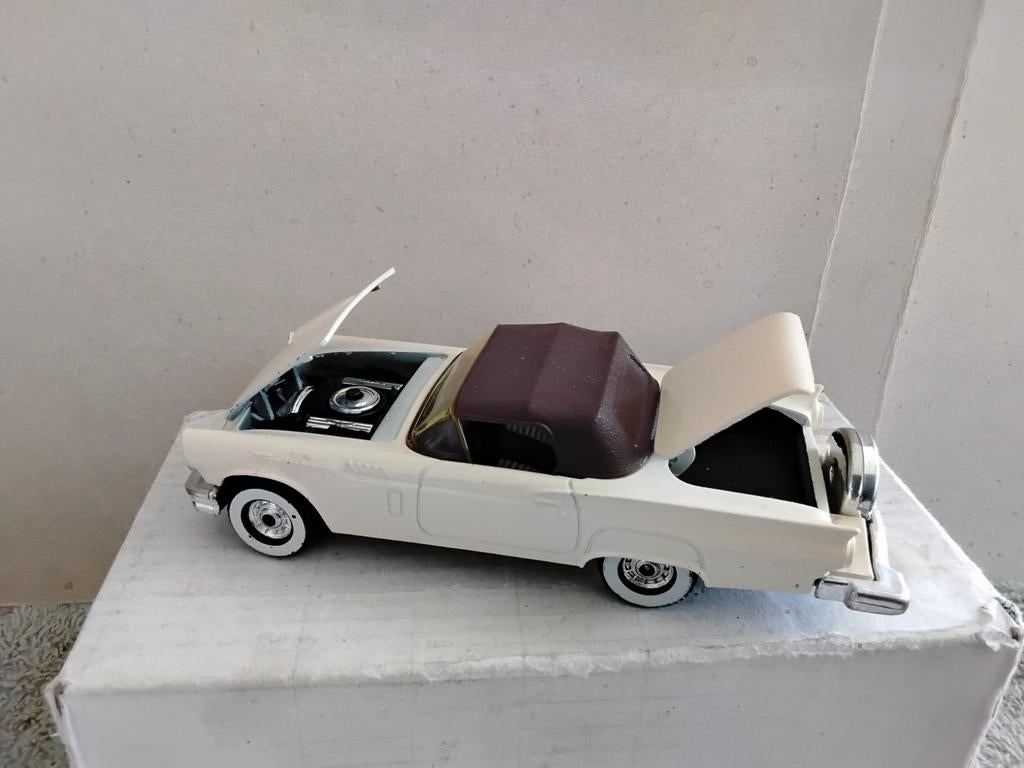 CORGI   FORD THUNDERBIRD   1957 VOOR EN ACHTER KLEP OPEN, Hobby en Vrije tijd, Modelauto's | 1:43, Ophalen of Verzenden, Auto