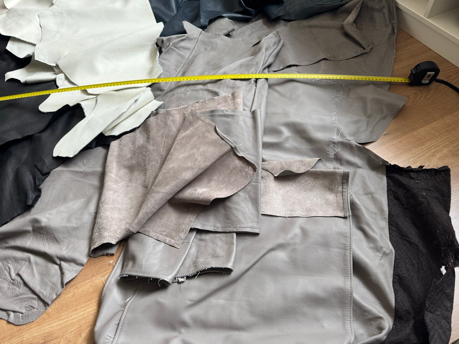 Partij leer 6,5kg, voor hobbyprojecten, Hobby en Vrije tijd, Stoffen en Lappen, Ophalen, Gebruikt, Meerkleurig, Leer of Kunstleer