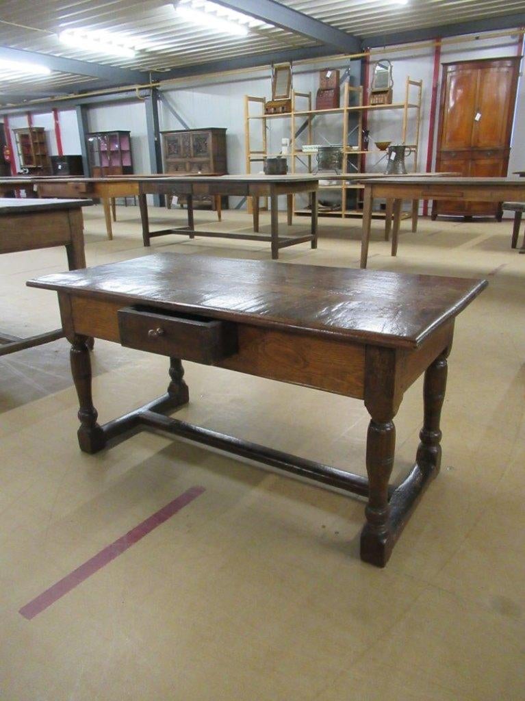 Oer 11725 ANTIEKE 18e eeuwse eikenhouten salontafel met lade, Ophalen
