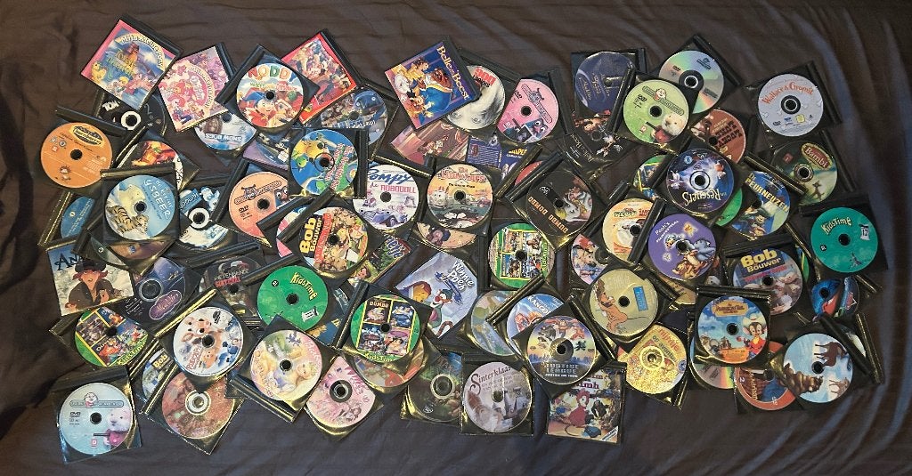 DUMPPRIJS - Partij diverse kinder DVD's , ruim 160 stuks, Cd's en Dvd's, Alle leeftijden, Ophalen of Verzenden, Zo goed als nieuw