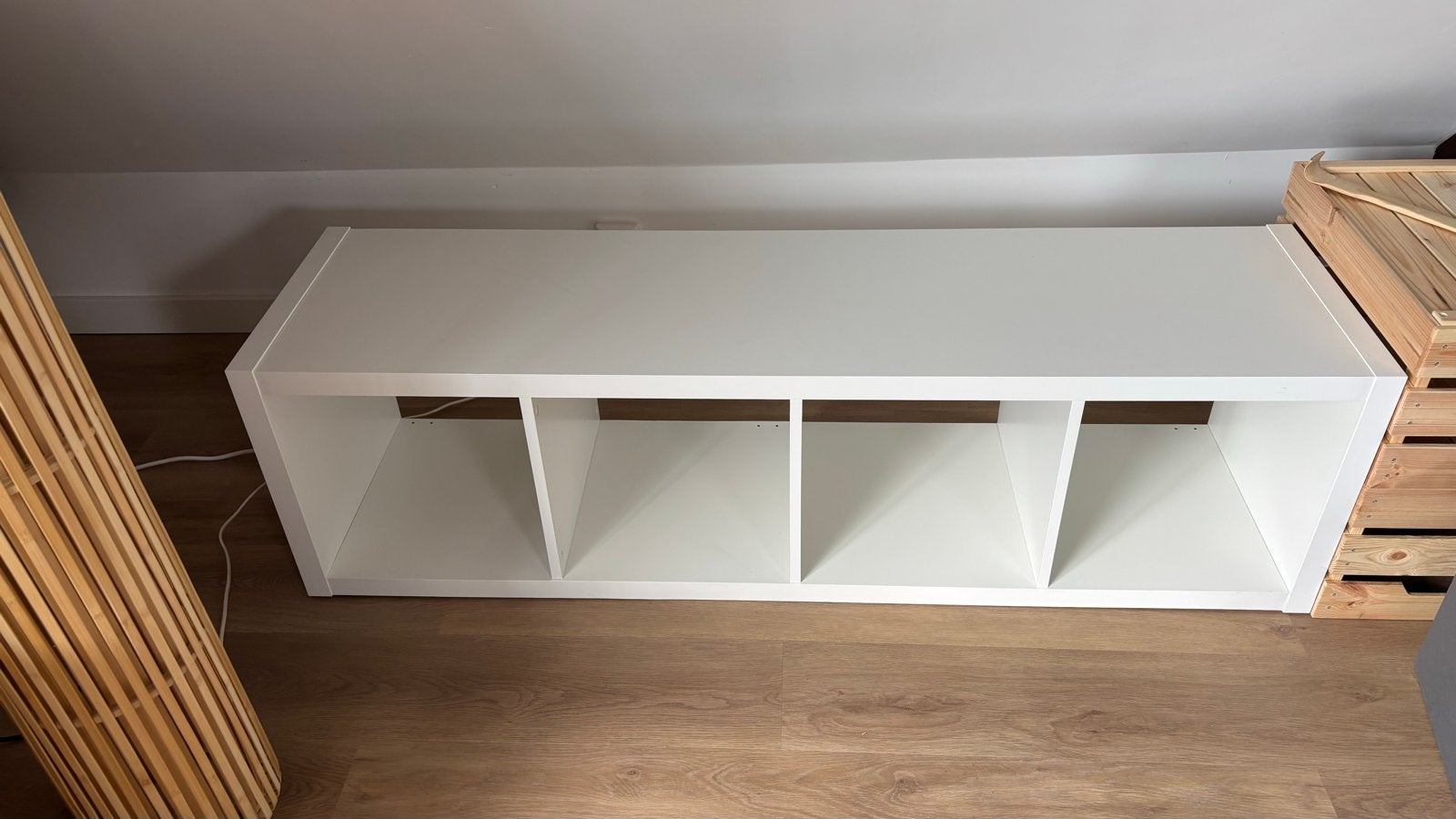 IKEA Kallax wandmeubel/tv-meubel wit 42x147cm, Ophalen, Zo goed als nieuw