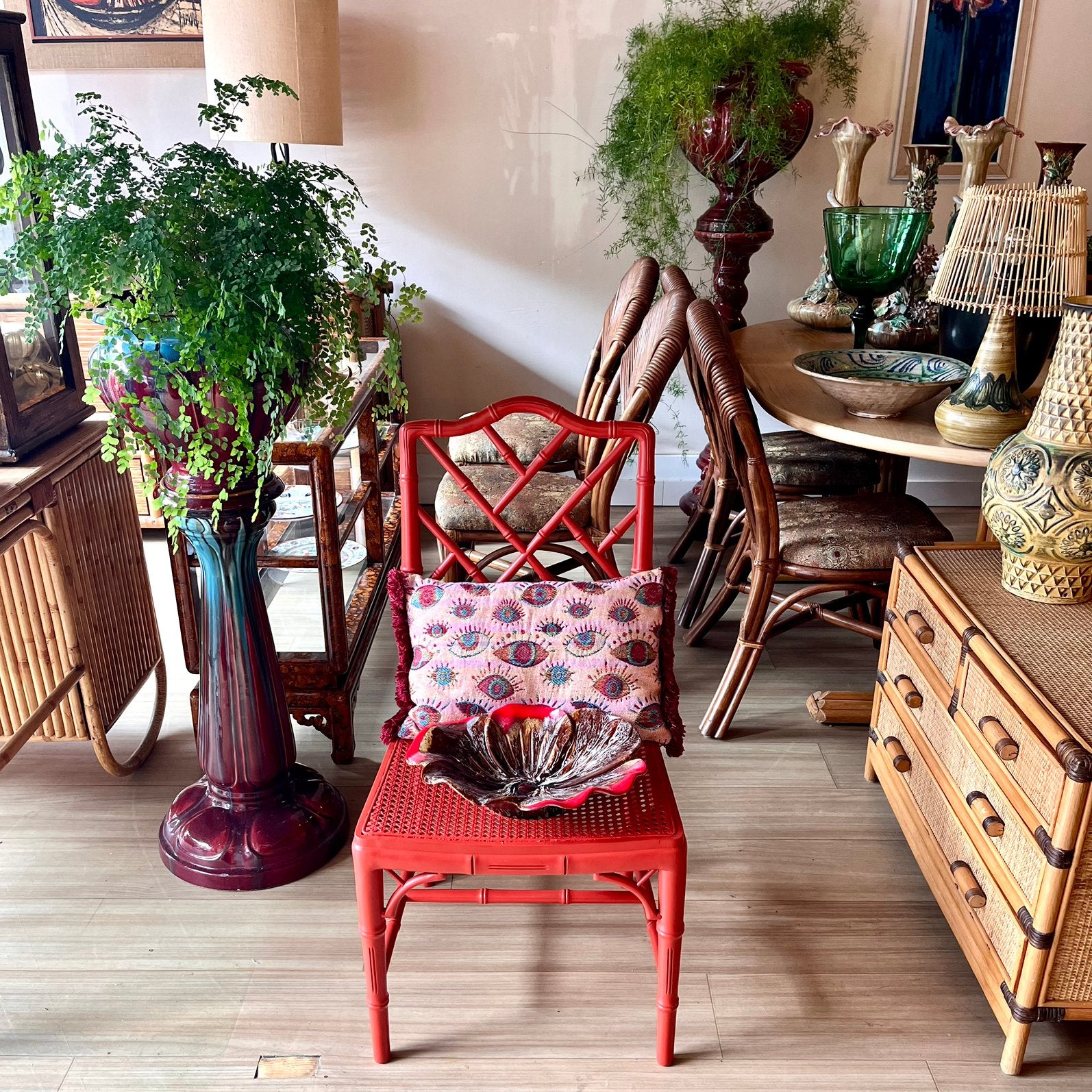 Faux Bamboo bamboe Adler stoelen vintage, Huis en Inrichting, Stoelen, Zo goed als nieuw, Vijf, Zes of meer stoelen, Hout, Rood
