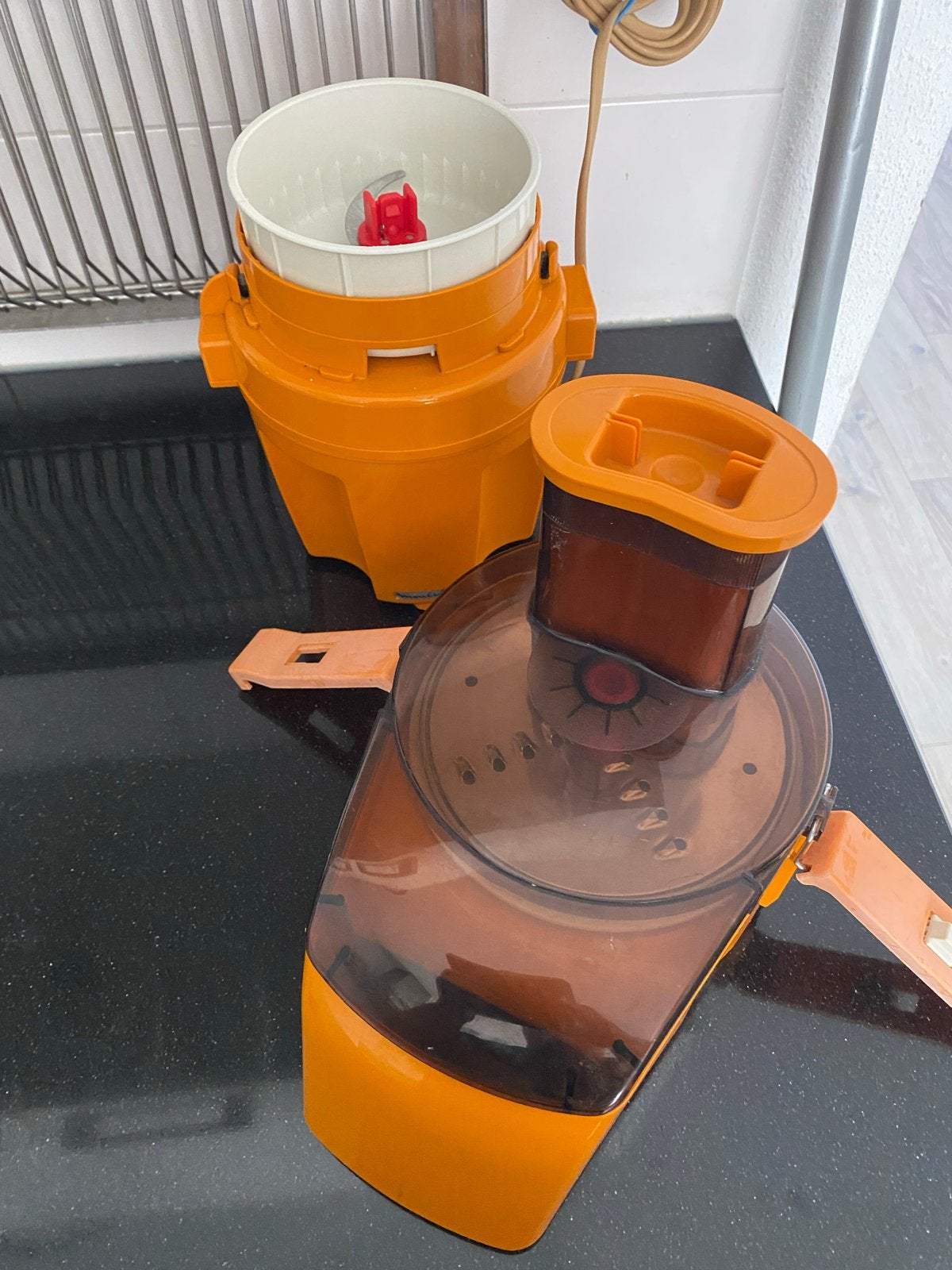 Vintage Oranje Keukenmachine/Foodprocessor, Witgoed en Apparatuur, 1 tot 2 liter, Ophalen of Verzenden, Gebruikt, 1 snelheid