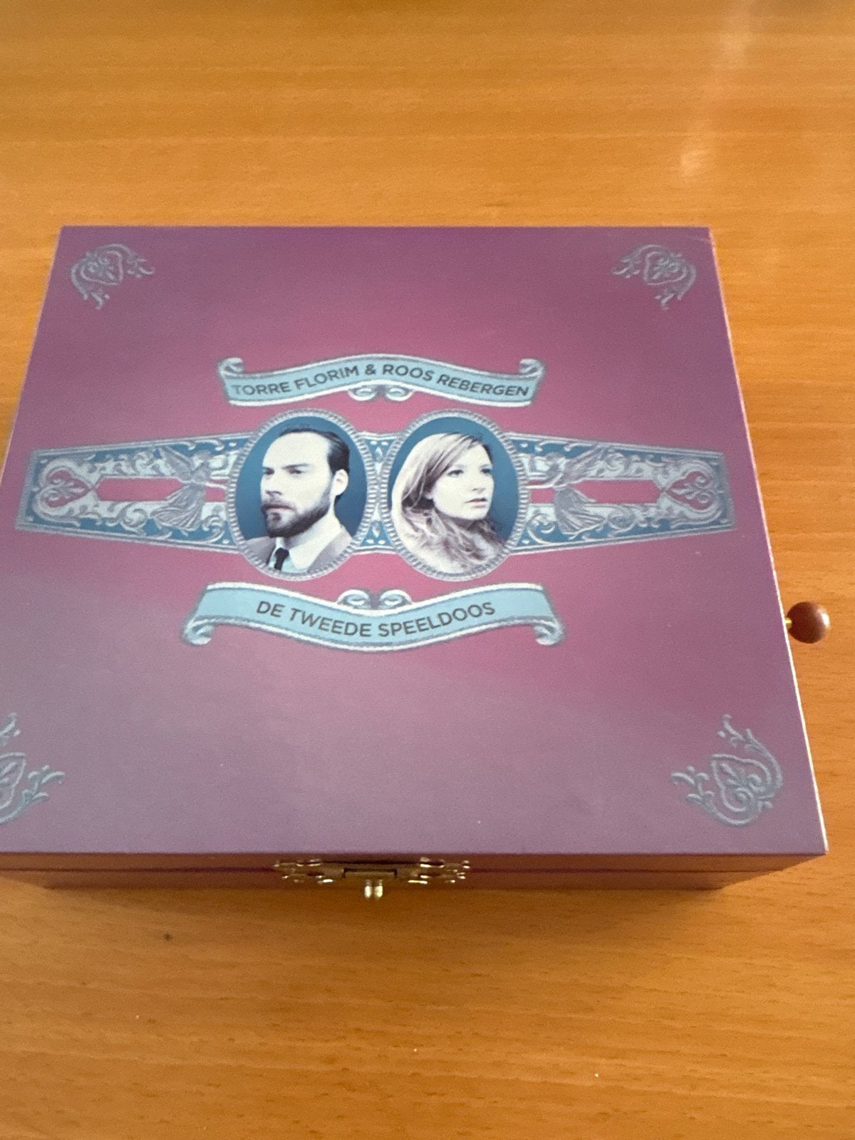 Indie box Torre Florim en Roos Rebergen -De Tweede Speeldoos, Boxset, Pop, Ophalen of Verzenden, Zo goed als nieuw
