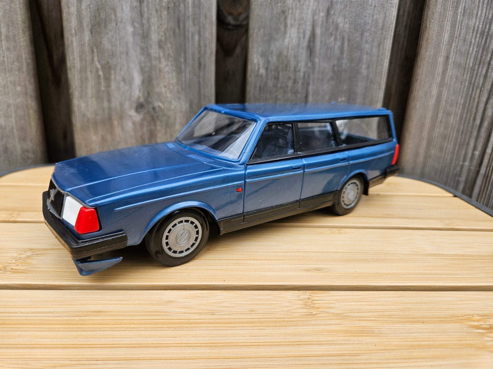 Stahlberg Volvo 240 GL estate blauw metallic 1:18, Hobby en Vrije tijd, Ophalen of Verzenden, Zo goed als nieuw, Auto, Overige merken