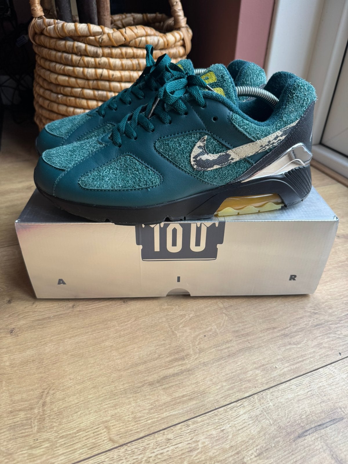 Nike Air Max 180 Apron Records 45, Ophalen of Verzenden, Gedragen, Overige kleuren