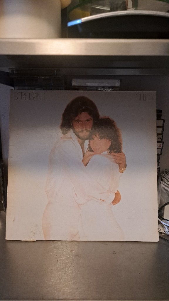 Barbra Streisand & Barry Gibb - Guilty LP (1980), 1980 - 1989, Ophalen of Verzenden, Zo goed als nieuw, 12 inch