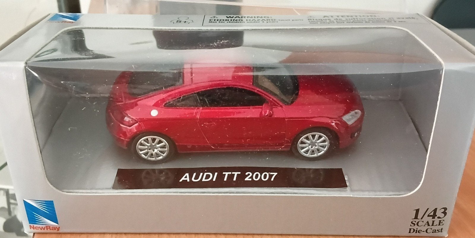 Audi TT rood 2007 1:43 in originele verpakking, Ophalen of Verzenden, Zo goed als nieuw, Auto, Overige merken