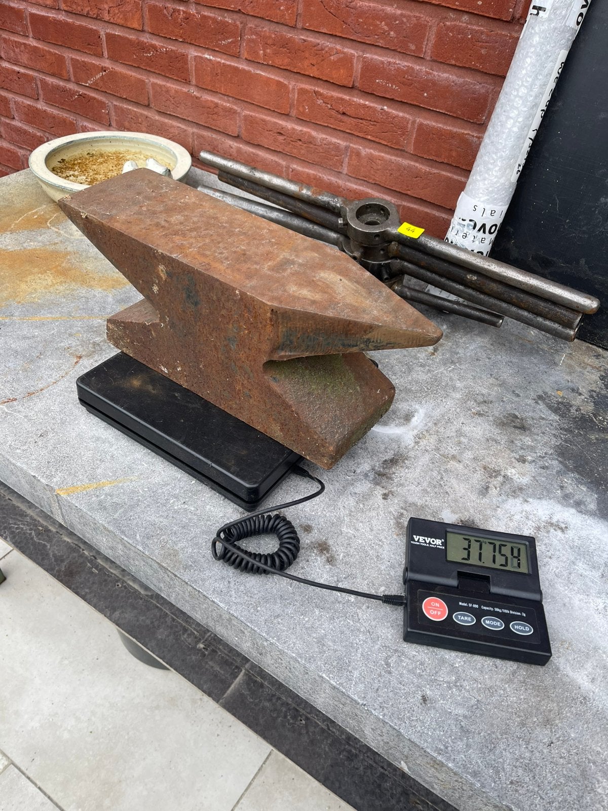 Aambeeld 37 kg, Antiek en Kunst, Antiek | Gereedschap en Instrumenten, Ophalen of Verzenden