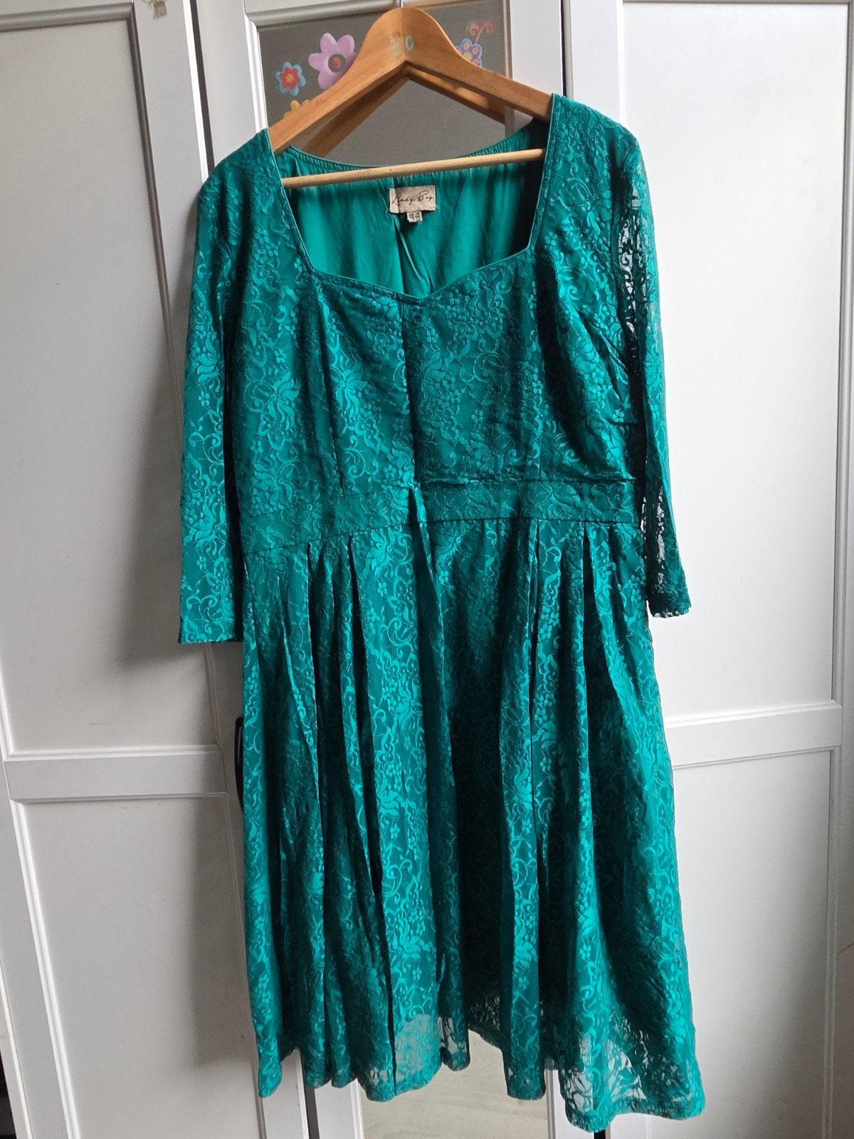 Lindy Bop Groene Kanten Jurk Maat 46/48 (XL), Kleding | Dames, Maat 46/48 (XL) of groter, Ophalen of Verzenden, Zo goed als nieuw