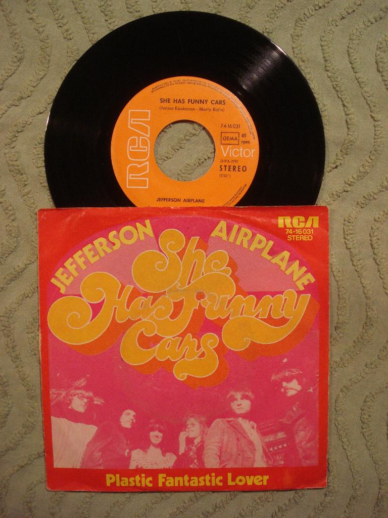 Jefferson Airplane 7" Vinyl Single: ‘She has funny cars’ (D), Ophalen of Verzenden, Zo goed als nieuw, Rock en Metal
