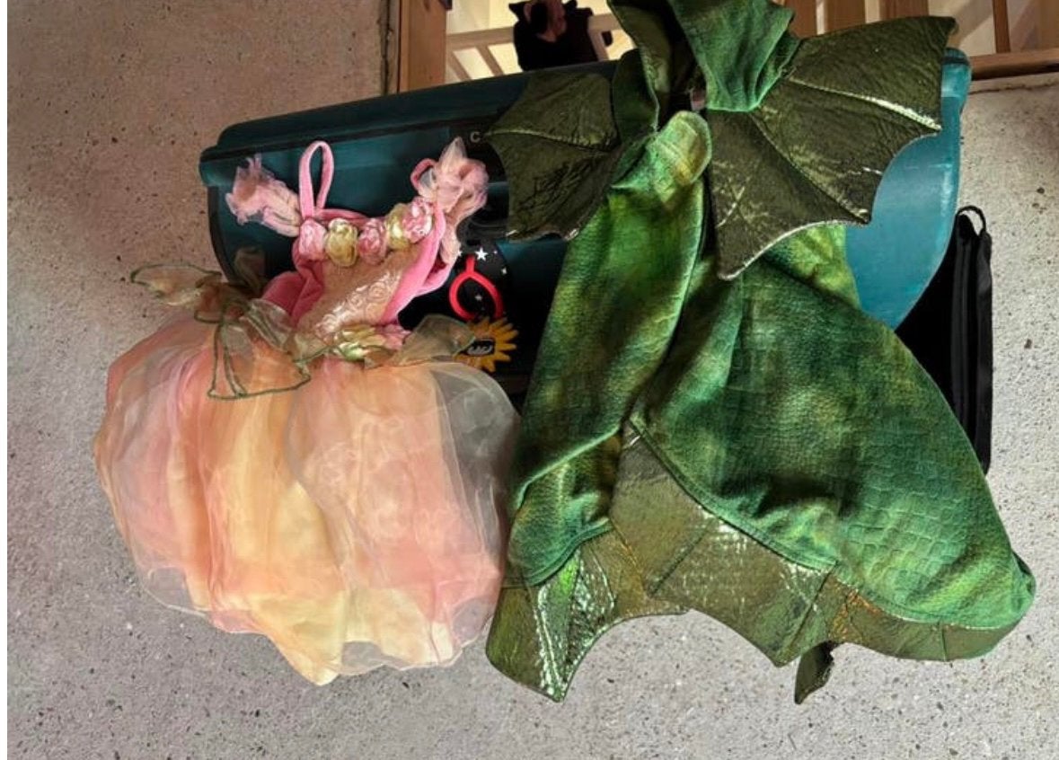 Efteling spullen divers, Verzamelen, Efteling, Ophalen, Zo goed als nieuw, Kleding
