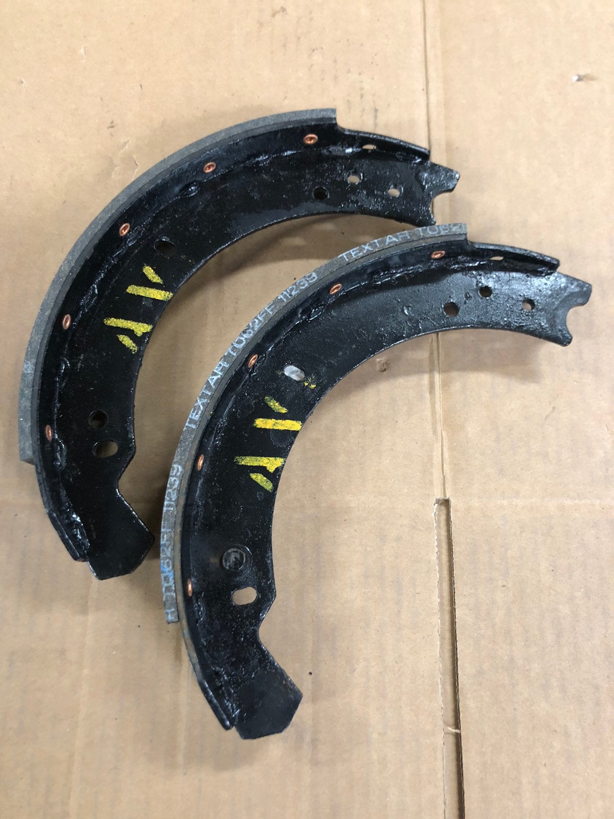 Land Rover Lightweight/Series 88 set remschoenen NOS, Ophalen of Verzenden