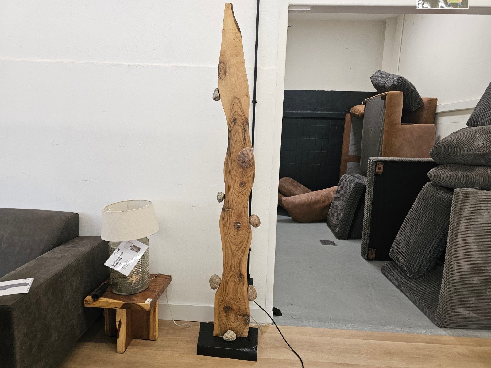 unieke vrijstaande kapstok - walnoot hout stam