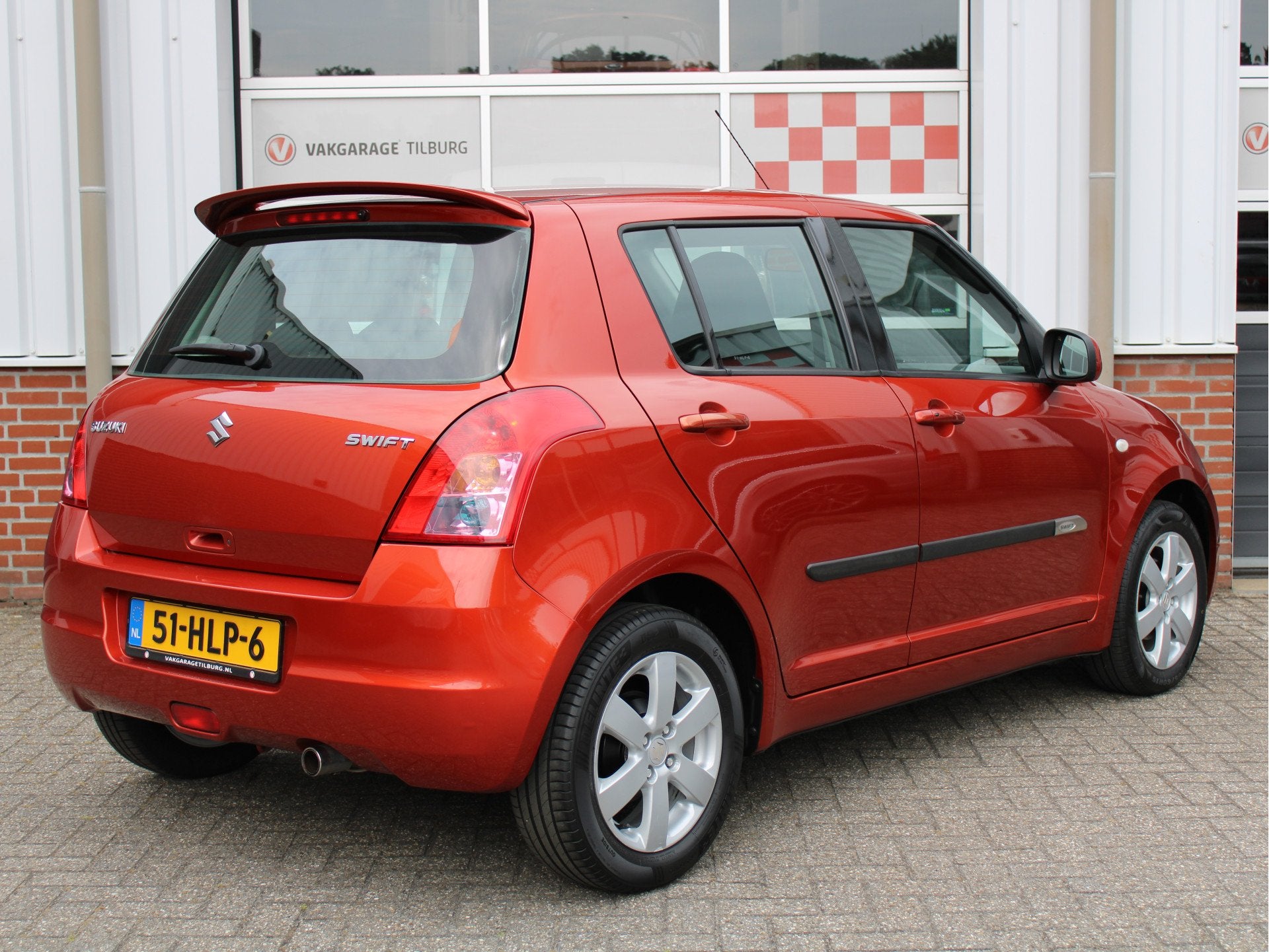 Suzuki Swift 1.3 93pk Bandit 5-DRS/Climate/Keyless/Sportstoe, Automatische klimaatregeling, Stof, 400 kg, Swift