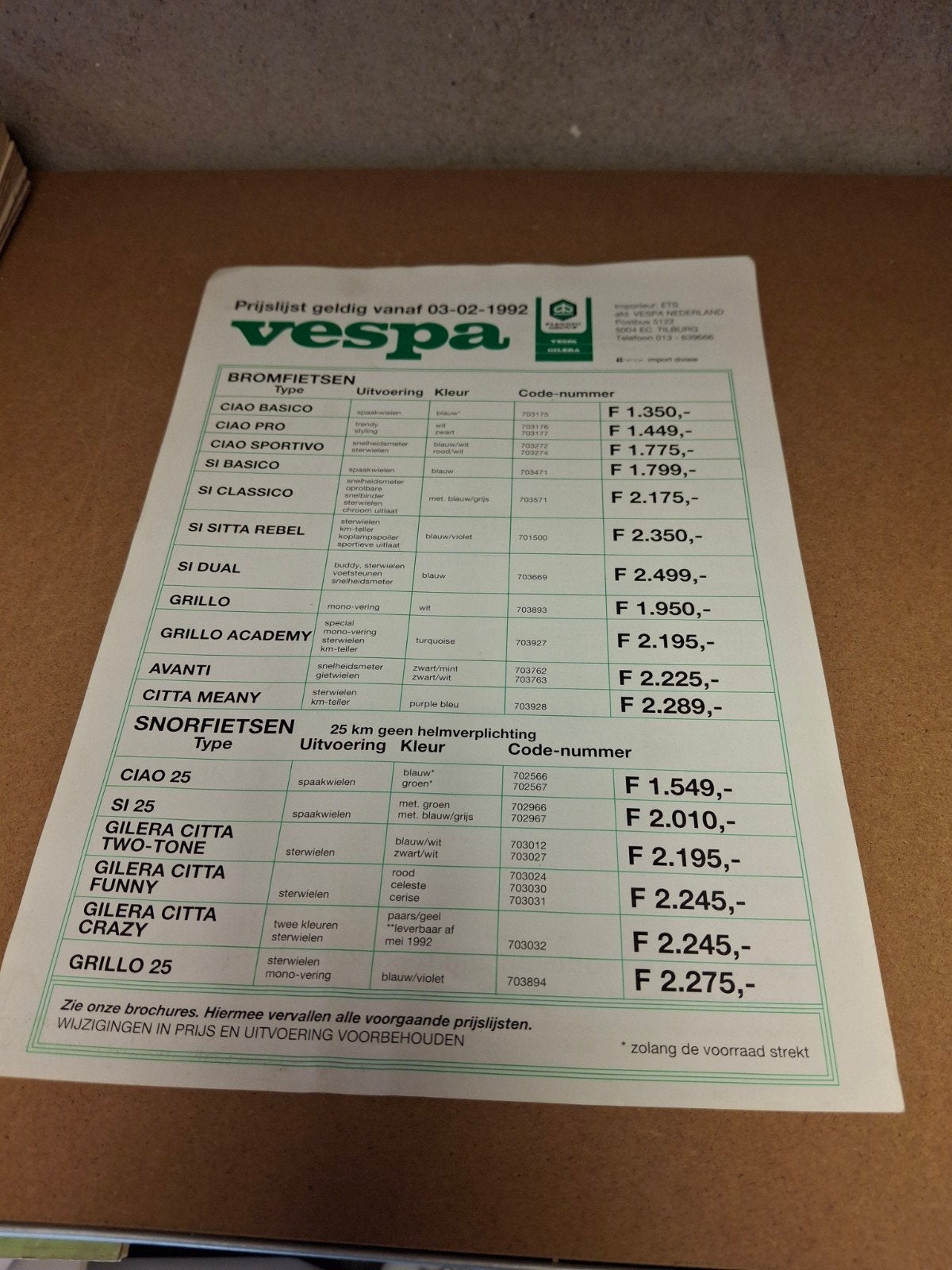 Originele Vespa prijslijst 1992, Fietsen en Brommers, Ophalen of Verzenden, Gebruikt, Overige typen, Vespa