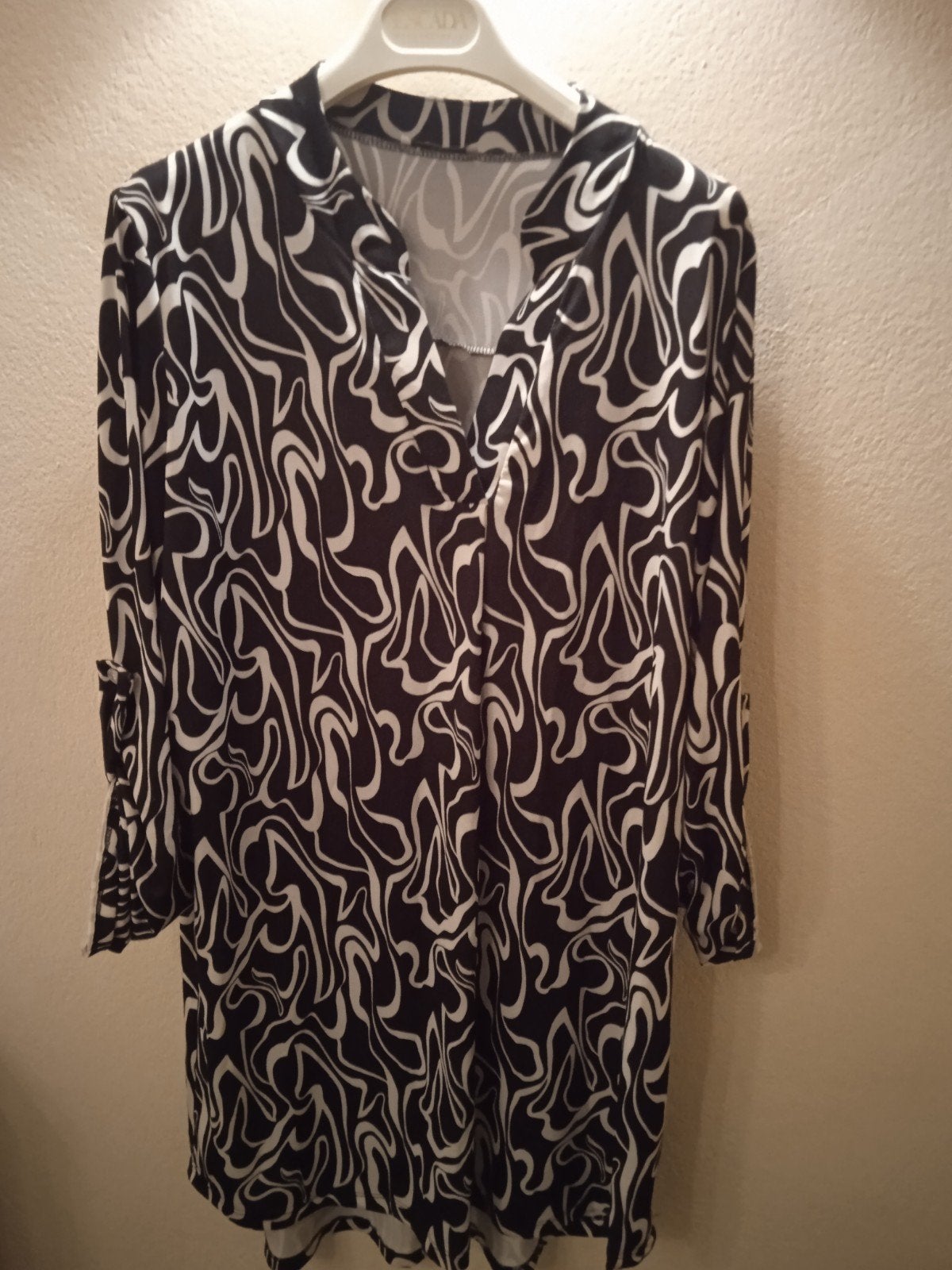 made in Italy xl kreukvrij 8,€ dure kleding voor weinig, Made in Italy, Zwart, Maat 46/48 (XL) of groter, Ophalen of Verzenden