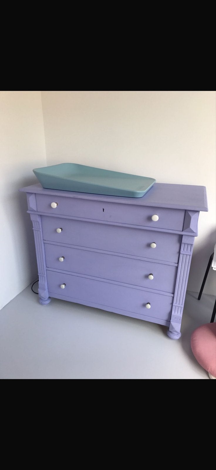 Antieke grenen commode, lavendel geschilderd, Antiek en Kunst, Ophalen