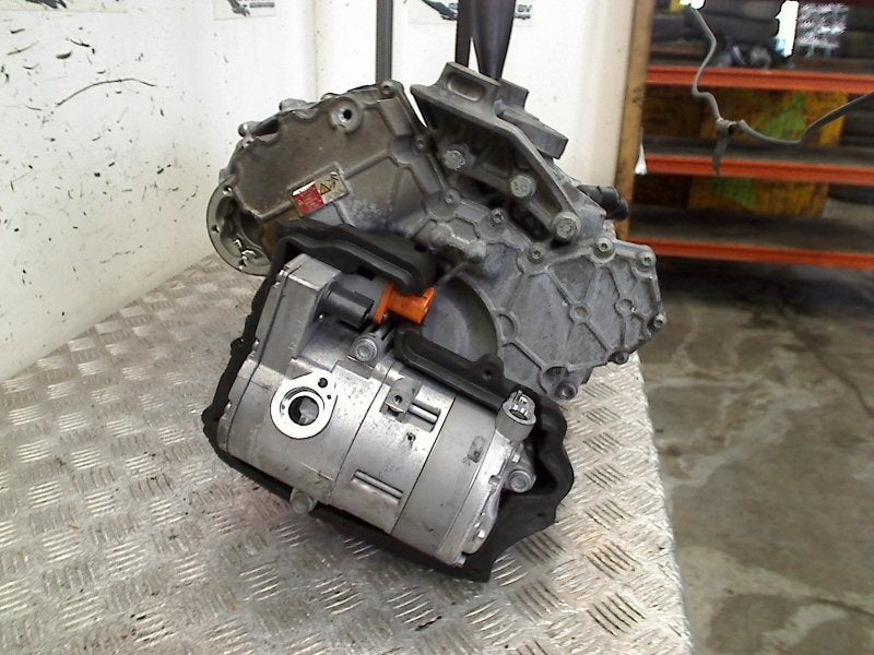 Versnellingsbak Automaat Volkswagen Golf VII (AUA) 028231, Gebruikt, Volkswagen, Volkswagen AG, Kundenbetreuung@volkswagen.de