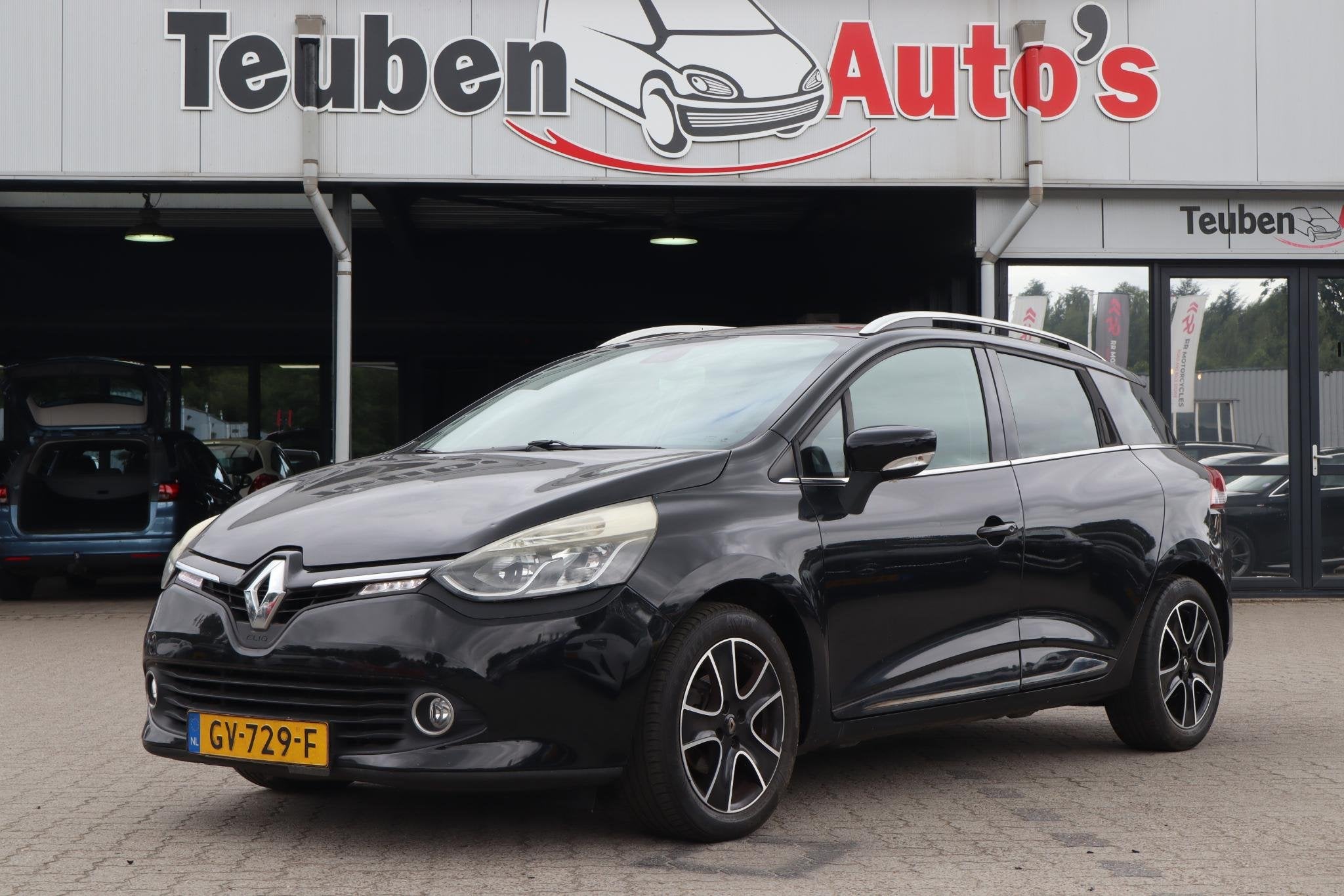 Renault Clio Estate 1.5 dCi ECO Dynamique | R-Link pakket |, Auto's, Renault, Voorwielaandrijving, Euro 5, Stof, Gebruikt