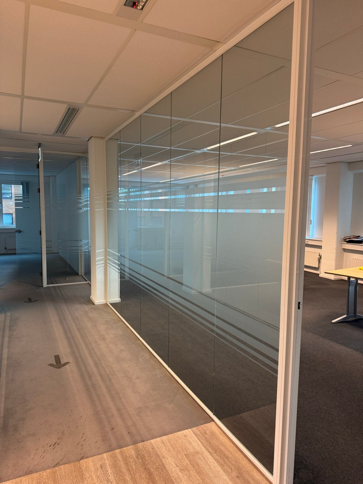 50 wandpanelen en 9 deuren met toebehoren, Ophalen, Gebruikt