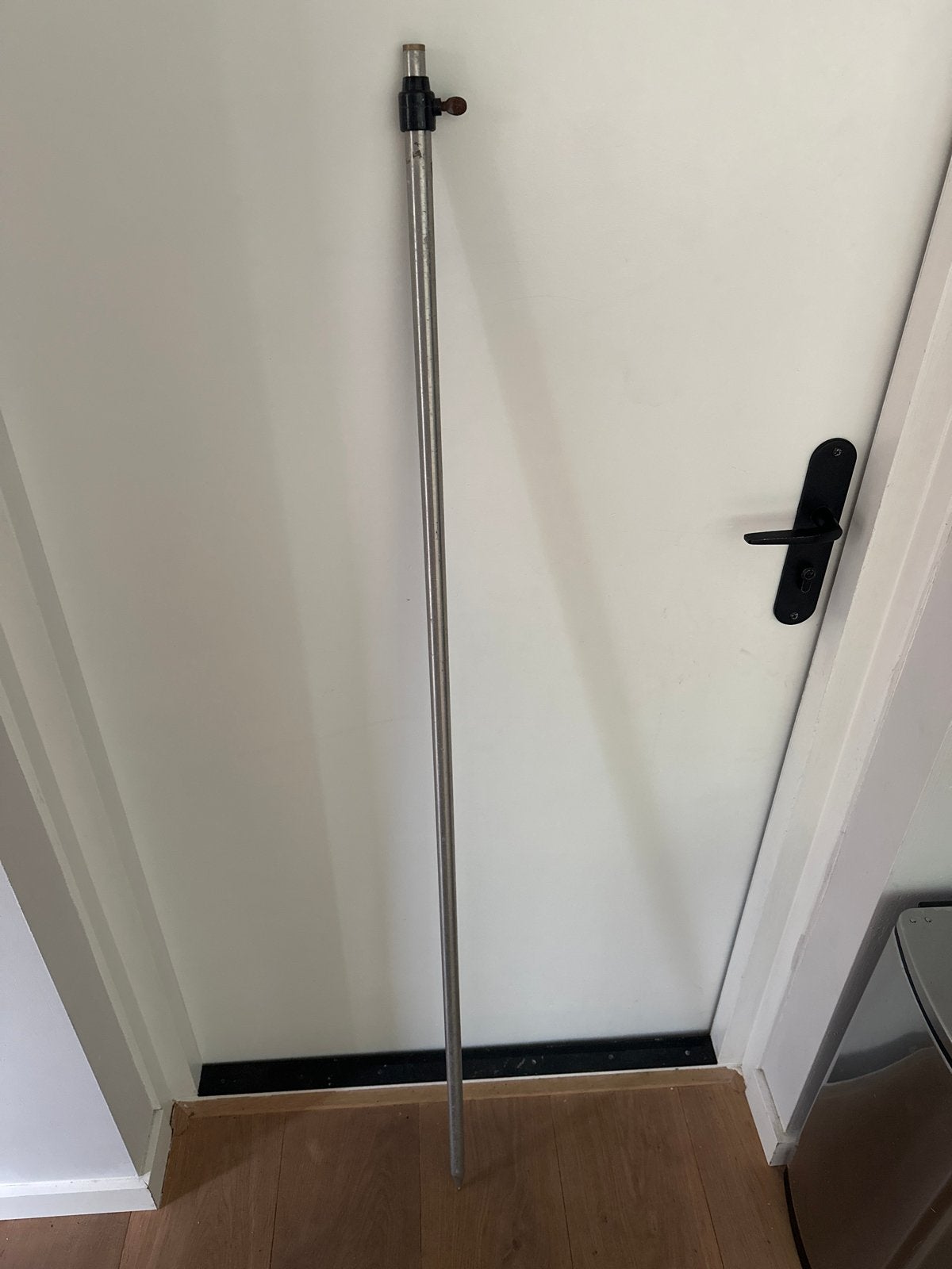 Verstelbare metalen hengelsteun 150/300, Ophalen, Gebruikt
