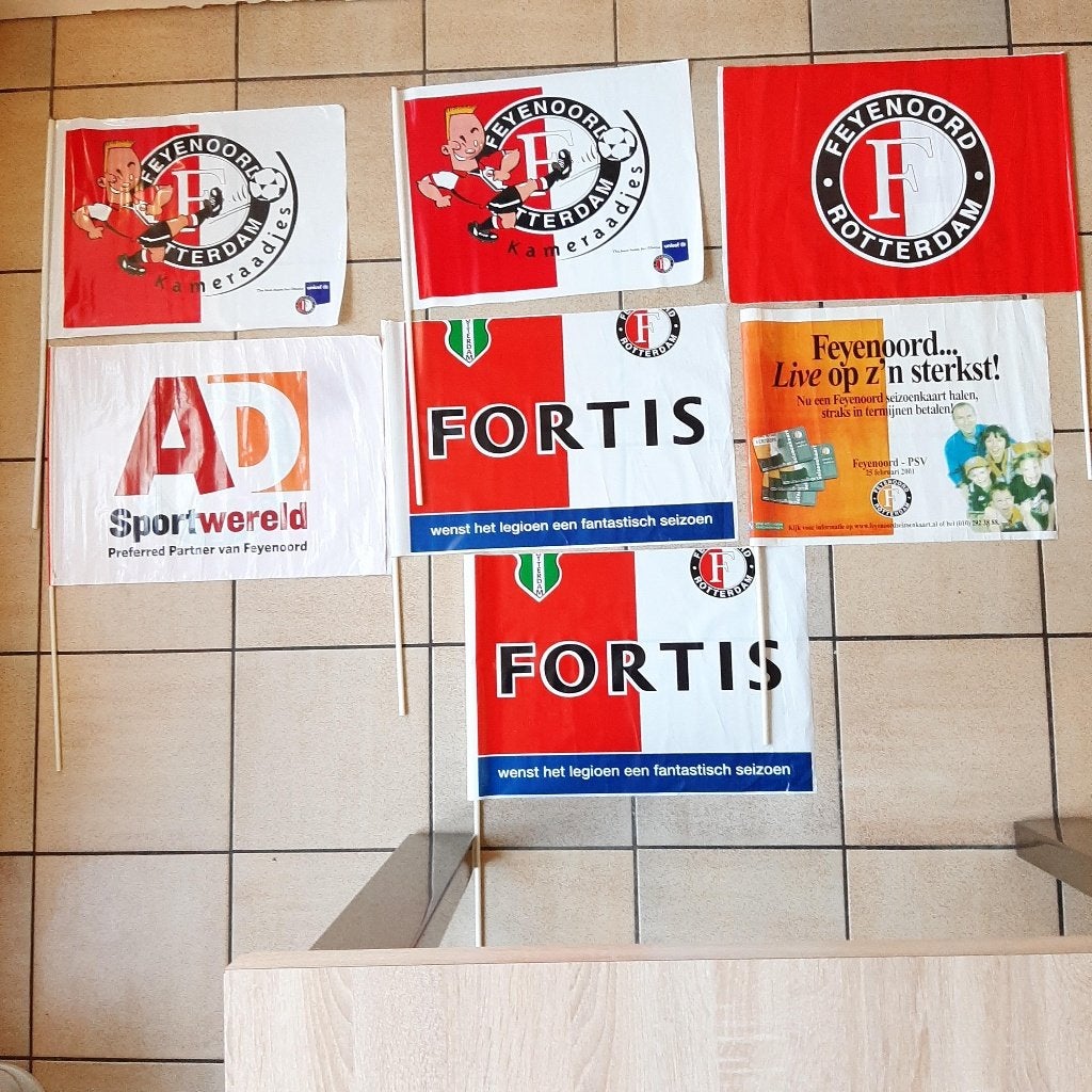 7 Feyenoord Rotterdam vlaggetjes, Verzenden, Gebruikt, Feyenoord, Overige typen