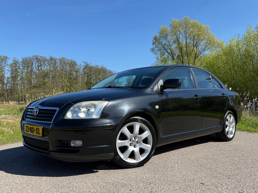 Toyota Avensis 2.0 VVTi Linea Luna 2e Eigenaar Climate Contr, Auto's, Toyota, 1998 cc, Stof, Zwart, 4 cilinders