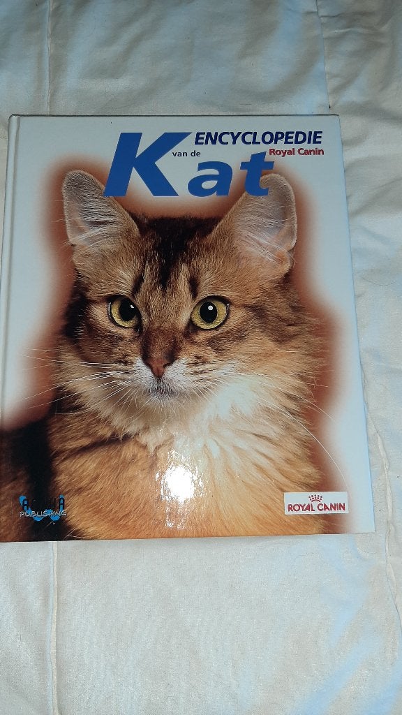 Katten encyclopedie, Dieren en Toebehoren, Ophalen of Verzenden, Zo goed als nieuw