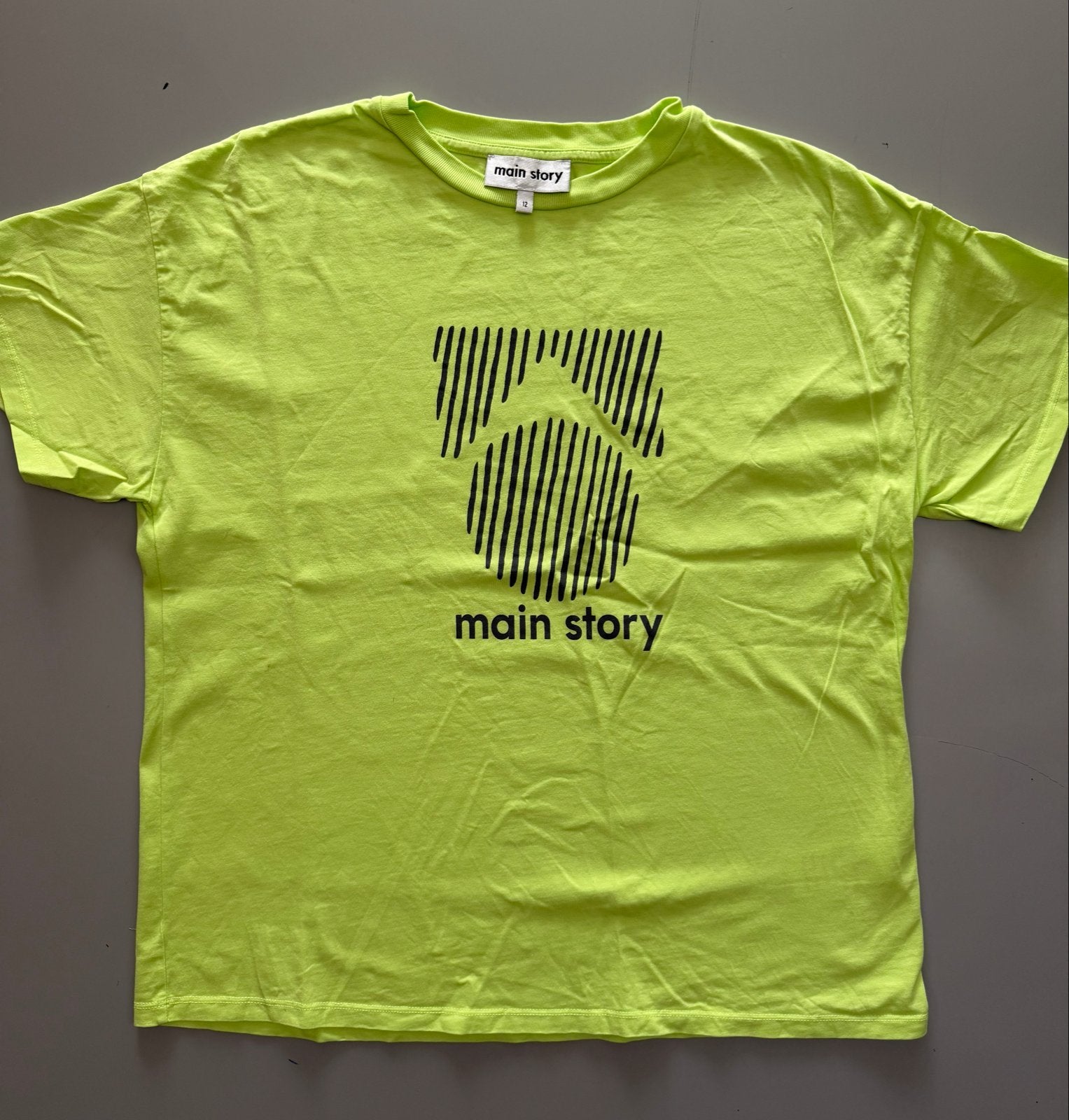 Main Story T-shirt 12 jaar z.g.a.n. - Neon Groen, Ophalen of Verzenden, Zo goed als nieuw, Jongen of Meisje