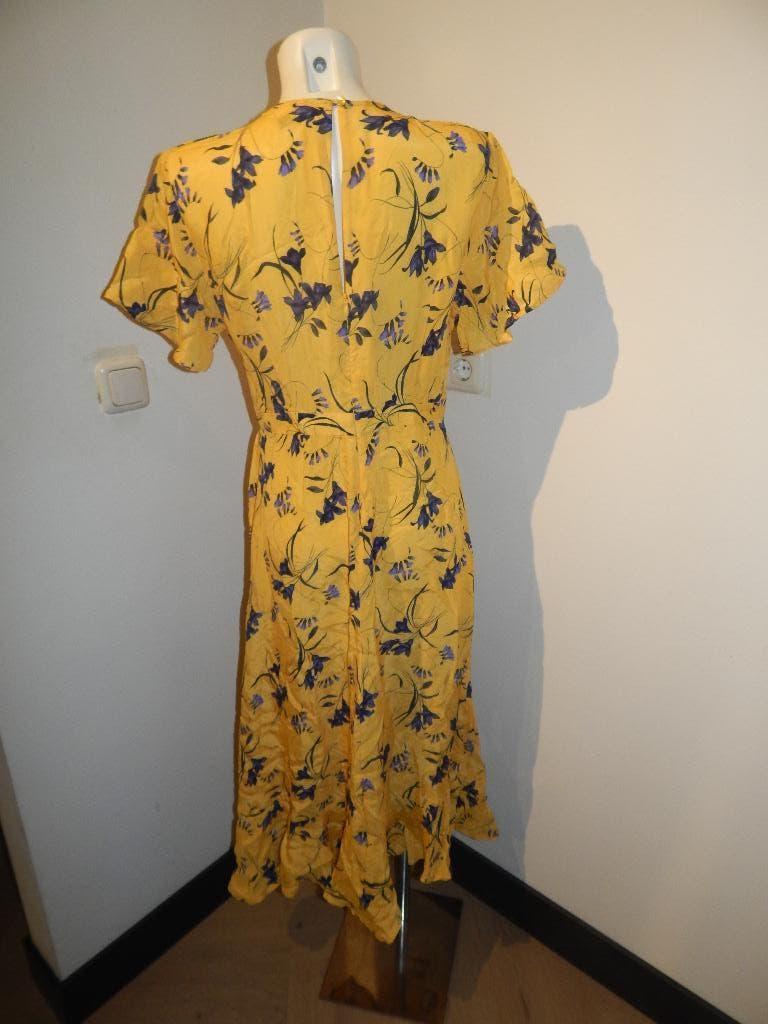 Ivy & Oak prachtige jurk geel paarse bloemen mooi model 42, Verzenden, Geel, Maat 42/44 (L), Onder de knie