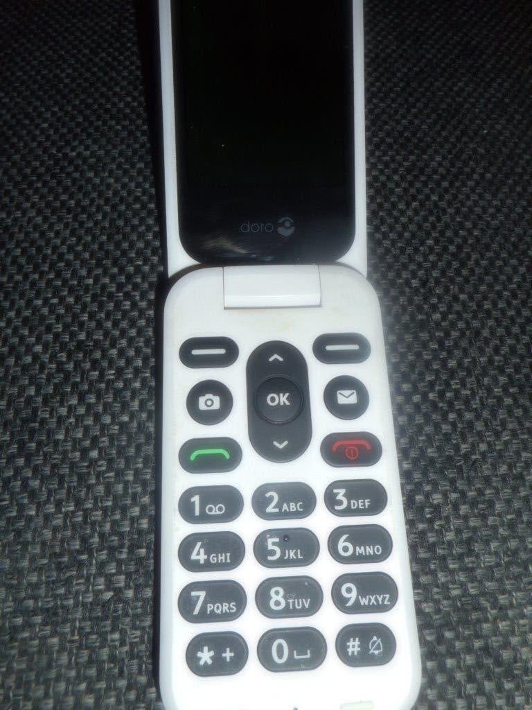klap telefoon, Zwart, Fysiek toetsenbord, Ophalen of Verzenden, Zo goed als nieuw