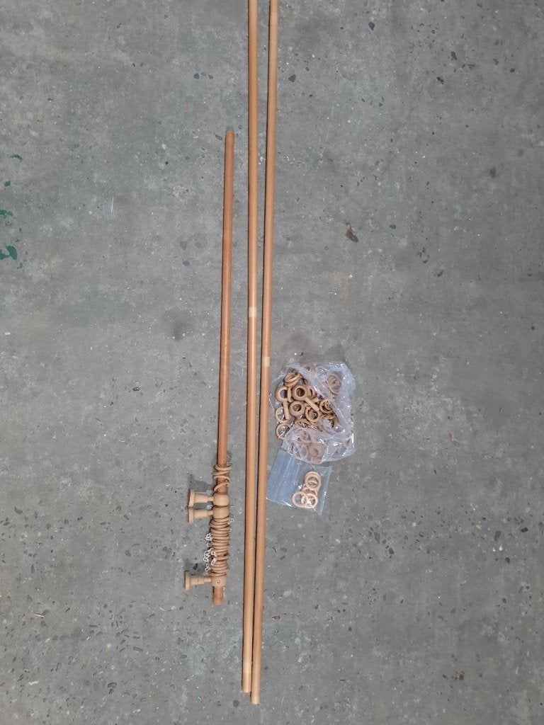 Graris ronde houten gordijnroedes, Ophalen, Gebruikt