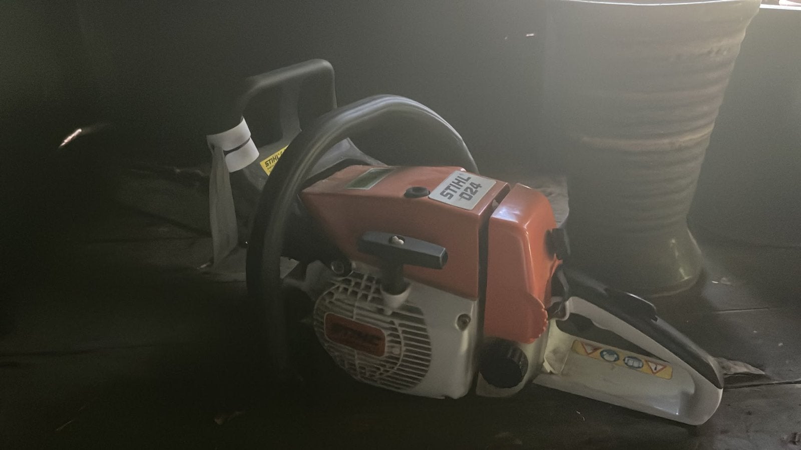 Stihl 024 Benzine Kettingzaag - Krachtig en Betrouwbaar, Doe-het-zelf en Verbouw, Ophalen, Gebruikt, 70 mm of meer, Kettingzaag