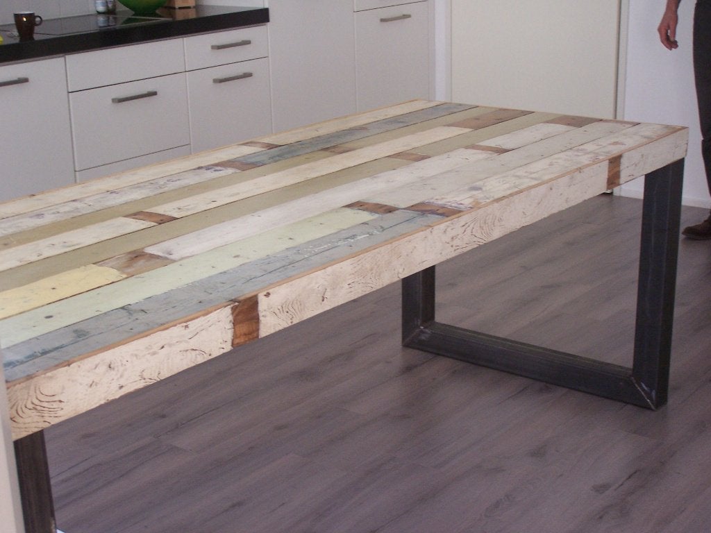 Tafel van sloophout met houten of stalen poten op maat., Ophalen