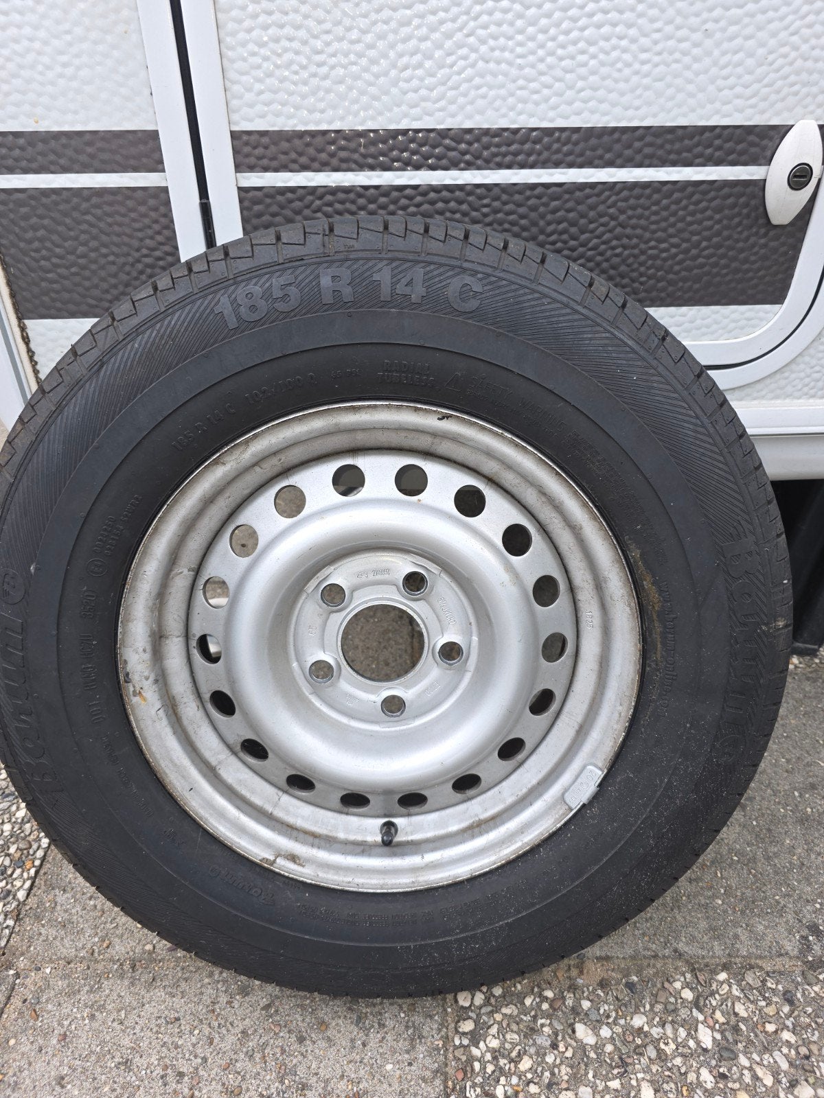 Reserveband met velg voor caravan 185 R 14C (DOT 3520), Ophalen, Gebruikt