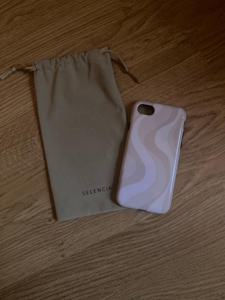 Selencia iPhone 7/8/SE (2020/2022) hoesje, Telecommunicatie, Mobiele telefoons | Hoesjes en Frontjes | Apple iPhone, Kunststof
