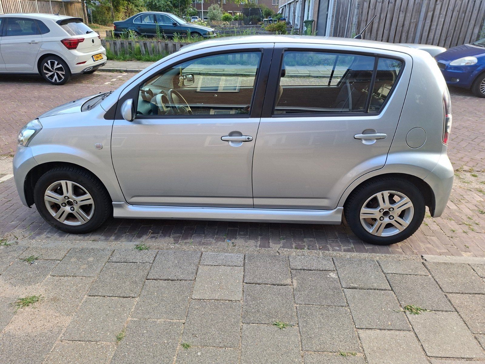 Daihatsu Sirion 1.3 Sport/5 drs/APK '27/Airco/LV, Auto's, Voorwielaandrijving, Stof, 4 cilinders, Sirion