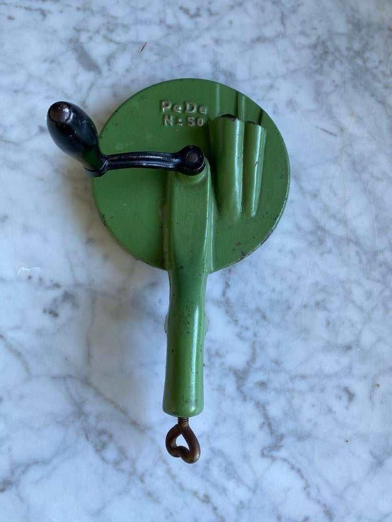Vintage bonen snijder, Antiek en Kunst, Antiek | Keukenbenodigdheden, Ophalen of Verzenden
