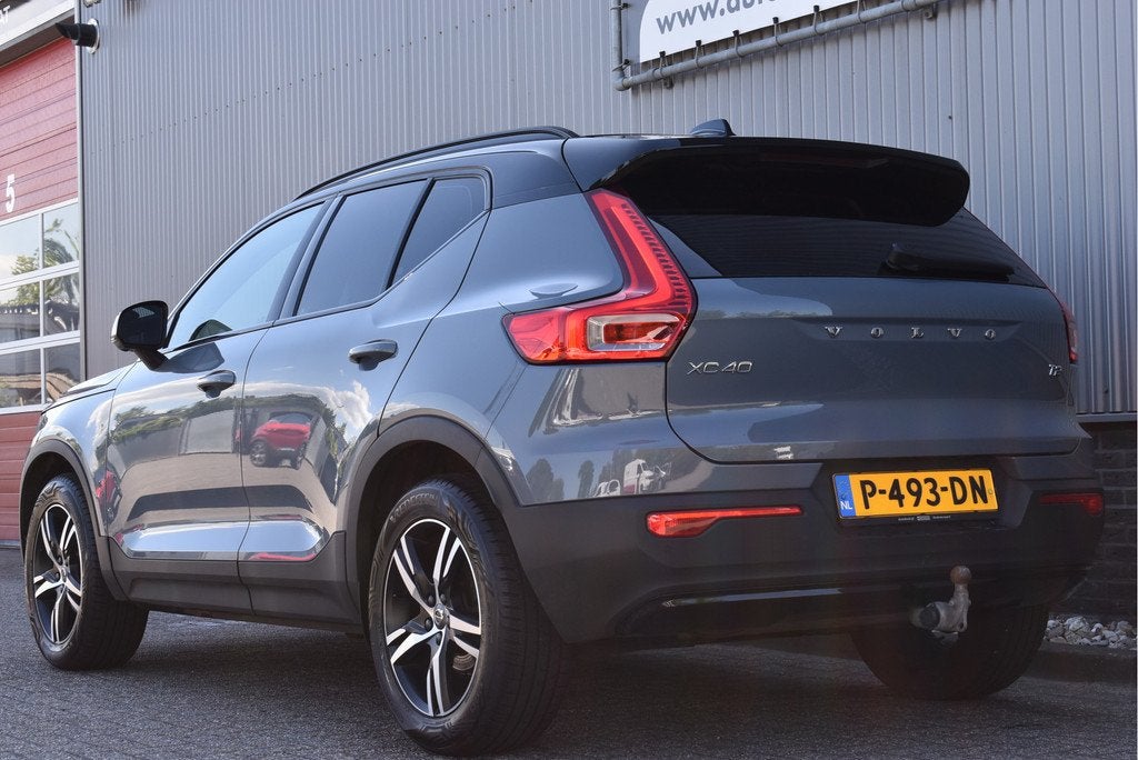 Volvo XC40 1.5 T2 R-Design Panorama, Wegkl. trekhaak, Adapti, Gebruikt, Euro 6, Origineel Nederlands, Bedrijf