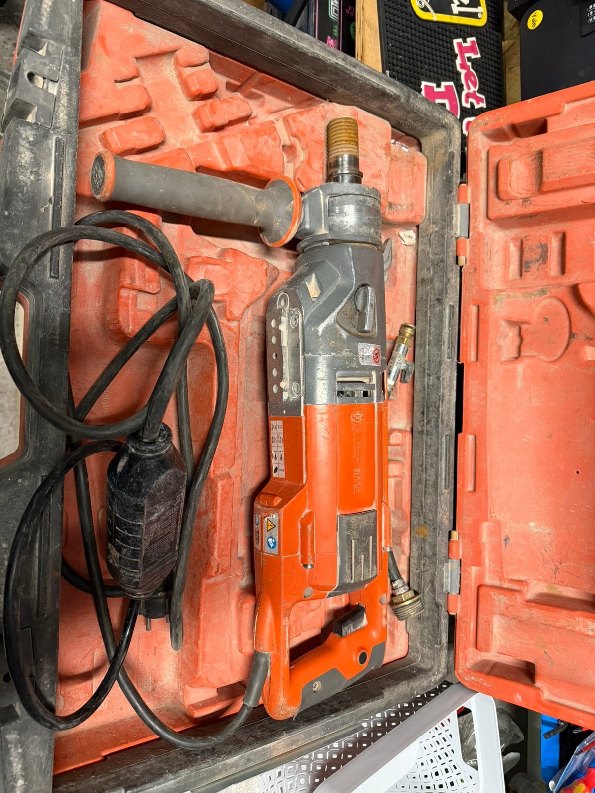 HUSQVARNA DM 220 Diamantboormachine, Variabele snelheid, Ophalen, Boormachine, Gebruikt