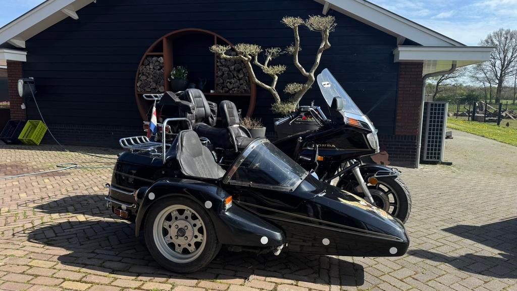 Honda Goldwing zijspan GL 1200, 4 cilinders, Motorrijbewijs A, Meer dan 35 kW, 1200 cc