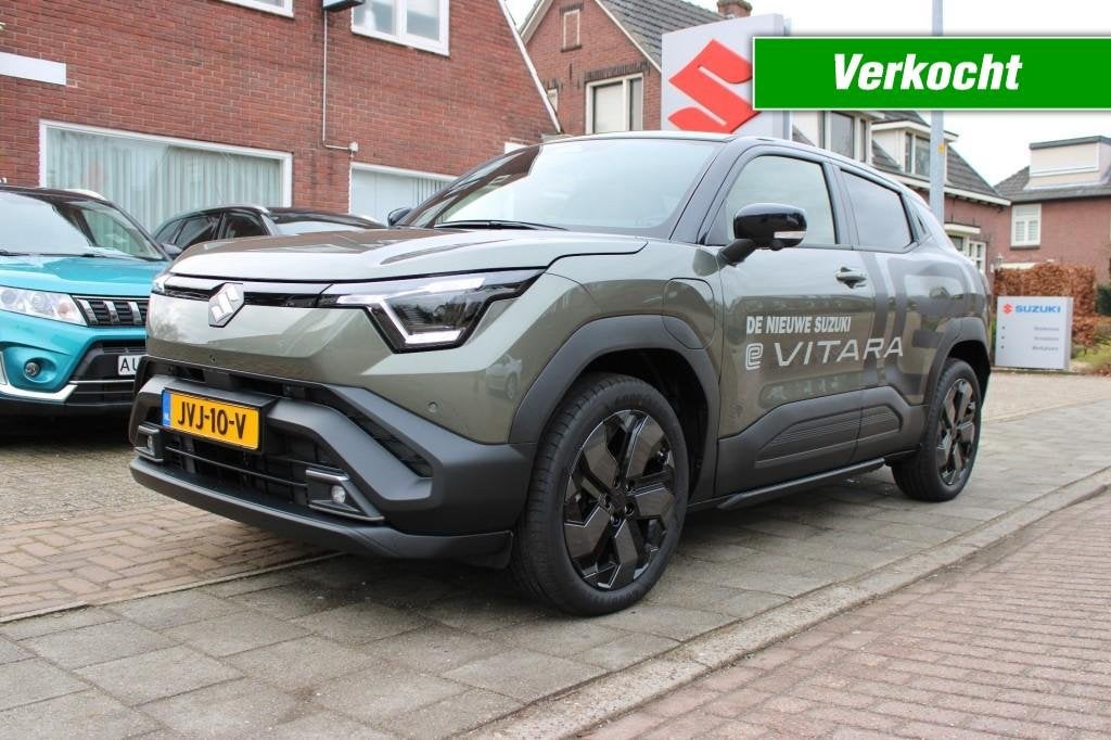 Suzuki E-VITARA STYLE 61 KWH / BTW-Auto / Rijklaarprijs / To, Auto's, 44 min, Met garantie (alle), Origineel Nederlands, 61 kWh
