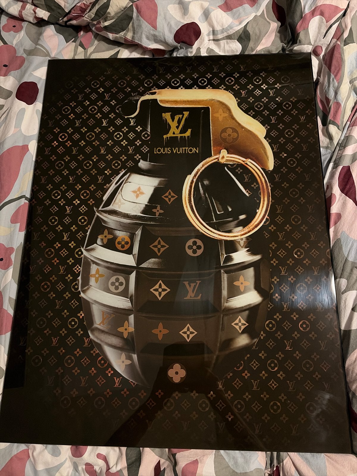 Louis Vuitton Granaat Glazen Schilderij - Uniek Design, Huis en Inrichting, Ophalen, Zo goed als nieuw, Schilderij, 75 – 100