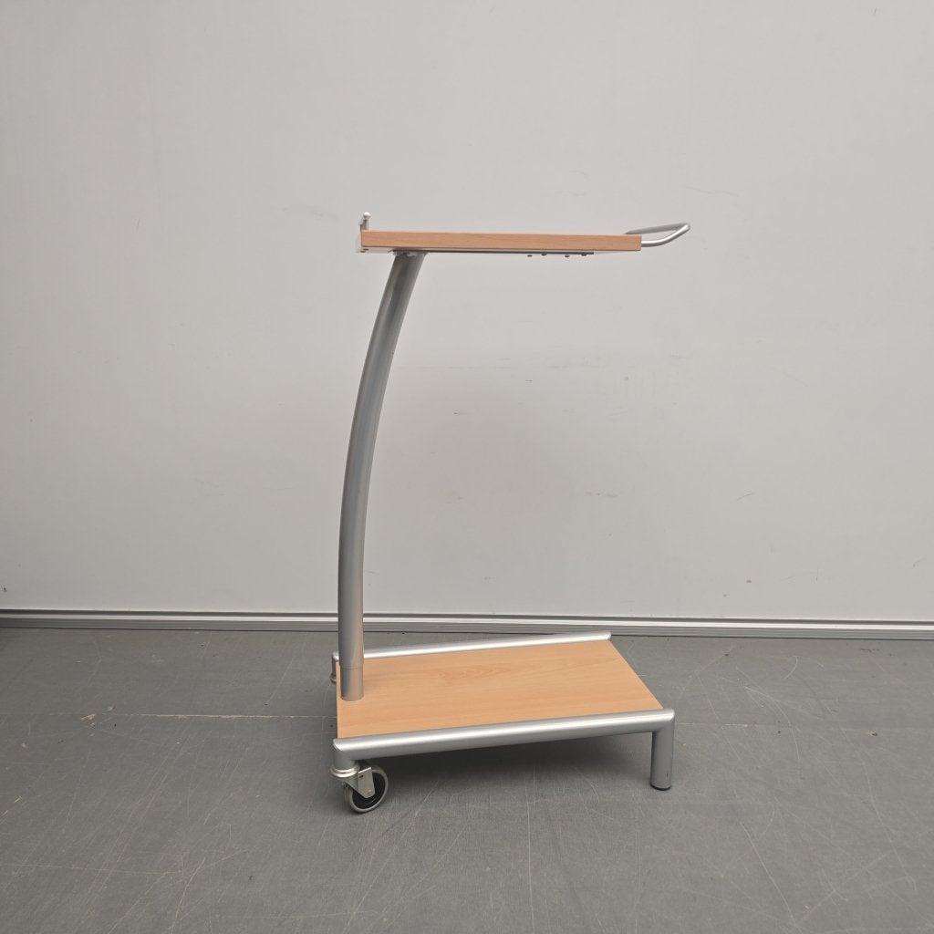 Verrijdbare beamertafel / presentatietafel - 90 cm hoog, Computers en Software, Laptoptafels, Gebruikt