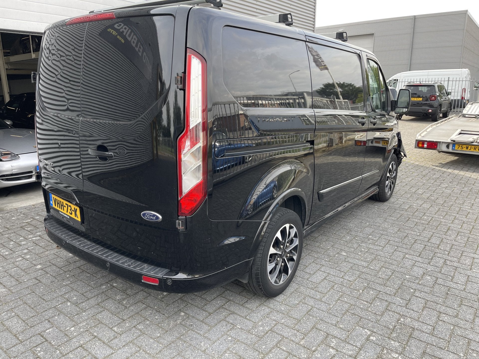 Ford Transit Custom 320 2.0 TDCI L1H1 Sport (bj 2020), Auto diversen, 1995 cc, Overige carrosserieën, Zwart, Diesel