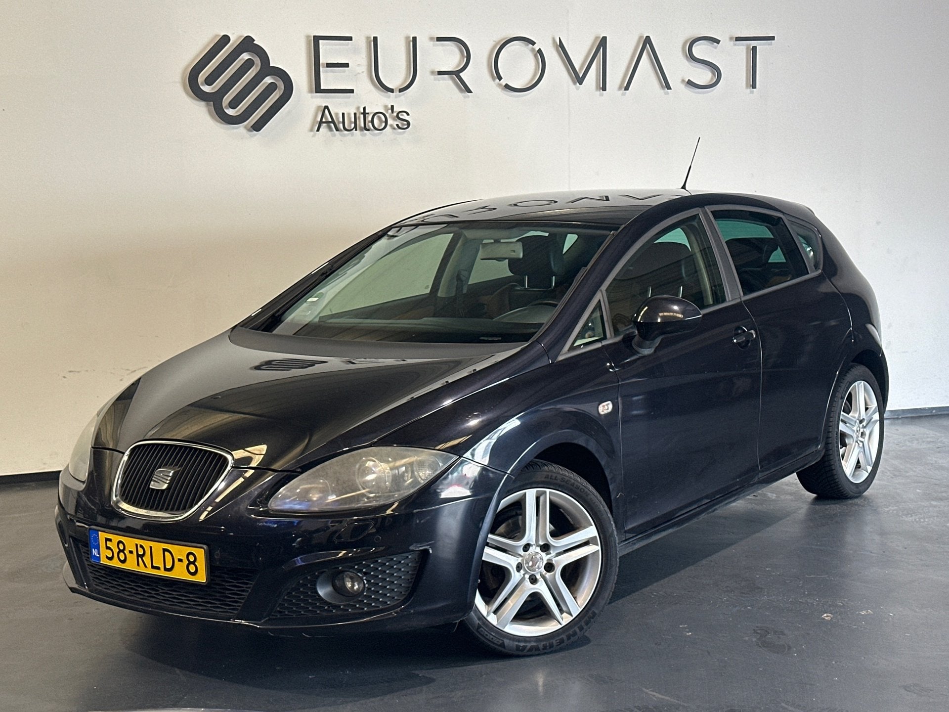 Seat Leon 1.2 TSI Ecomotive Businessline High Leder | Clima, Auto's, Voorwielaandrijving, Euro 5, Gebruikt, 4 cilinders